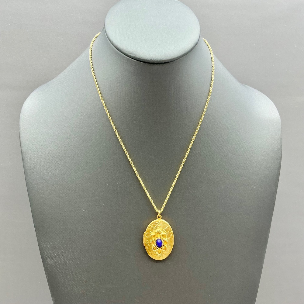 Locket Necklace Women Gold Tone Blue Faux Stone Oval Engraved Floral Rope Chain